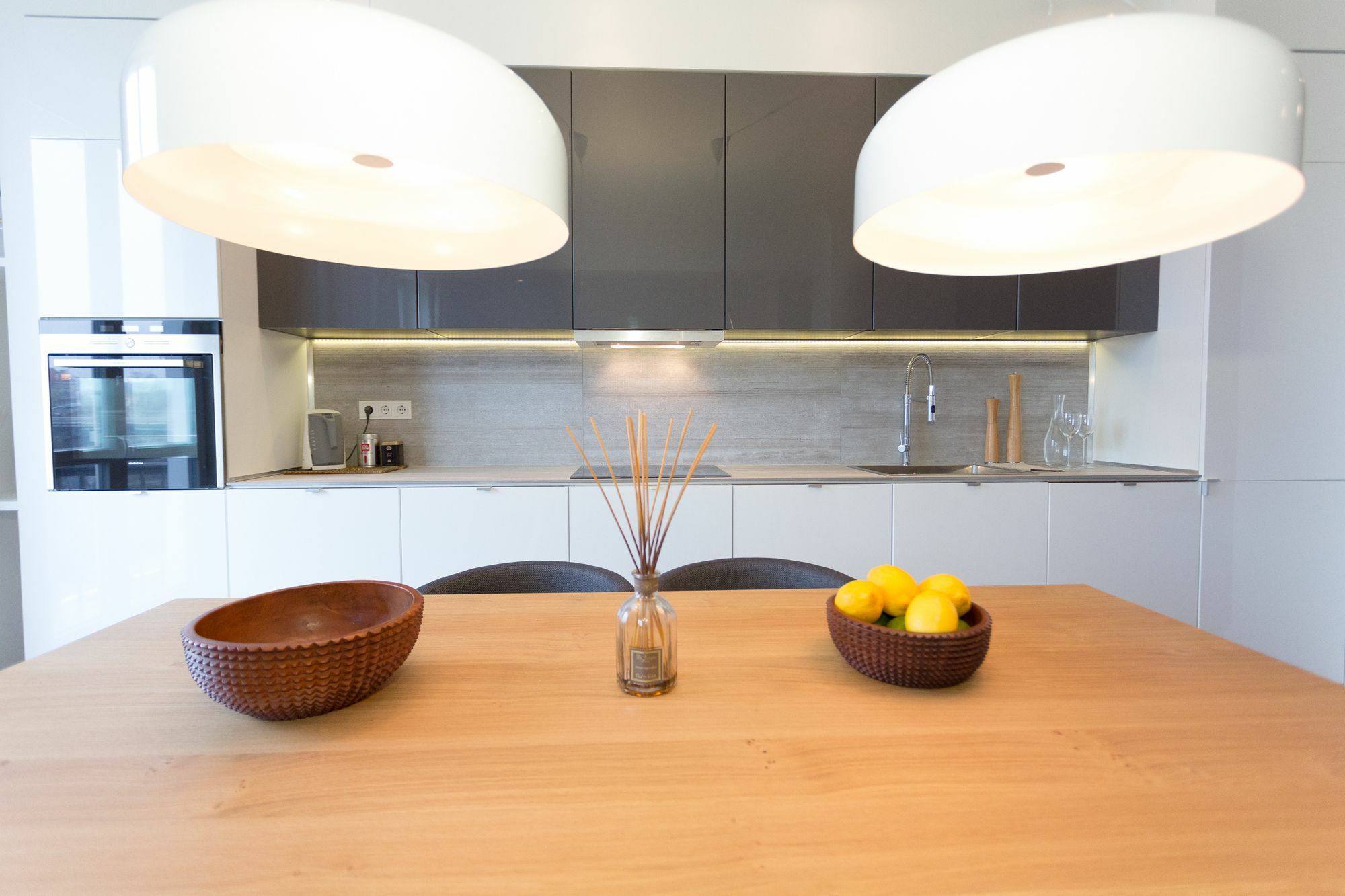 Vilnius Apartments & Suites - Gedimino Avenue Экстерьер фото