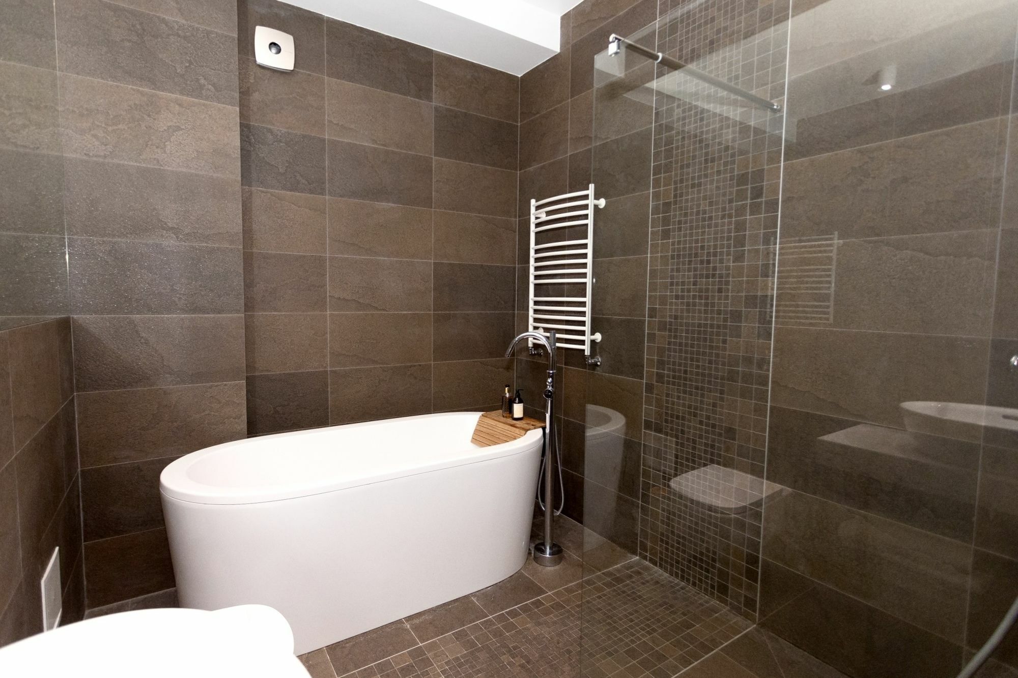 Vilnius Apartments & Suites - Gedimino Avenue Экстерьер фото