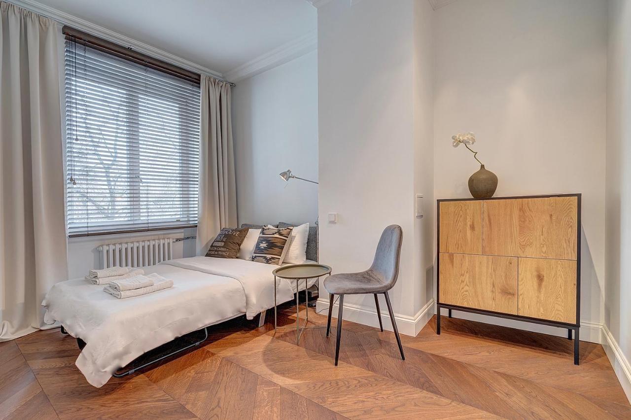 Vilnius Apartments & Suites - Gedimino Avenue Экстерьер фото
